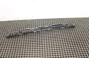 VOLKSWAGEN Golf 7 generation (2012-2024) Stredový držiak nárazníka vzadu 5G6807863A 33934078