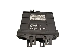 VOLVO V70 2 generation (2000-2008) Блок управления коробки передач 01M927733HQ 33367685