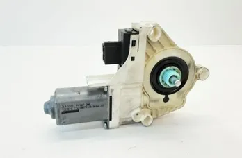 AUDI A6 C6/4F (2004-2011) Motor ovládania okna ľavých zadných dverí 0536010002,4F0959801C 33621829