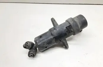 BMW 7 Series E65/E66 (2001-2008) Ľavý ostrekovač svetlometu 7001949 33642583