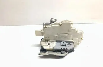 AUDI A6 C6/4F (2004-2011) Rear Left Door Lock 4G0839015 33650564