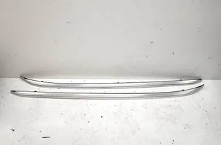 BMW X3 F25 (2010-2017) Ľavá zadná strešná rukoväť 33662314