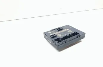 AUDI A4 B9/8W (2015-2024) Ovládacia jednotka pravých zadných dverí 8K0959795F 33678487