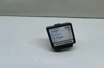 TOYOTA Yaris Verso 1 generation (1999-2006) Ovládacia jednotka ľavých zadných dverí 8974152021 33681225