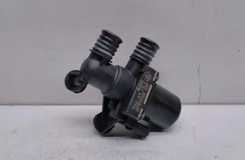 BMW 5 Series E60/E61 (2003-2010) Heating radiator valve 6920226 33701788