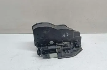 BMW 1 Series F20/F21 (2011-2020) Zámok ľavých zadných dverí 7202147 33703813