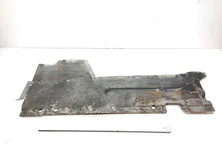 BMW 1 Series F20/F21 (2011-2020) Ľavý spodný kryt 33730653