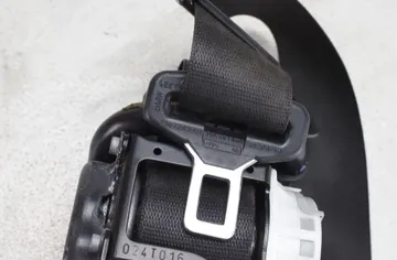 BMW X3 F25 (2010-2017) Front Left Seatbelt 3066322,7367249 33281599