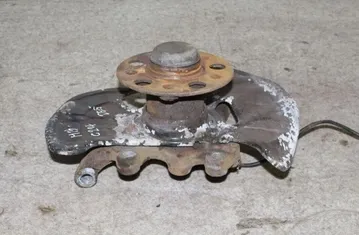 MERCEDES-BENZ E-Class W212/S212/C207/A207 (2009-2016) Pravý predný náboj kolesa 33286970