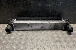 HYUNDAI Kona 1 generation (2017-2024) Intercooler radiátor 2827007630 33474927