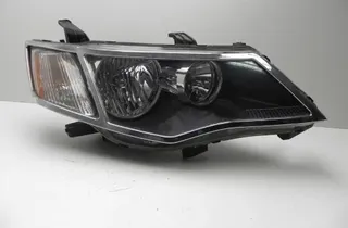 MITSUBISHI Outlander 2 generation (2005-2013) Pravé predné svetlo P5584R 33564886