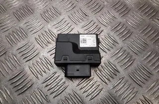 AUDI A4 B9/8W (2015-2024) Iné riadiace jednotky 8W0906093F 34402661