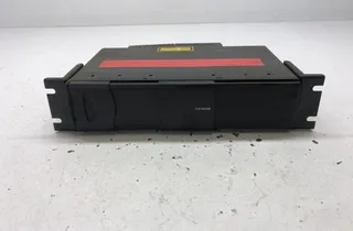 BMW 1 Series E81/E82/E87/E88 (2004-2013) CD-чейнджер 9119707 33818292