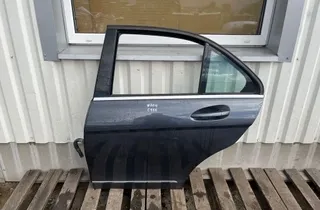 MERCEDES-BENZ C-Class W204/S204/C204 (2004-2015) Ľavé zadné dvere 33820489