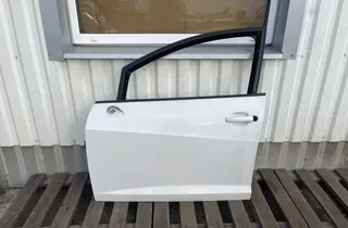 SEAT Ibiza 4 generation (2008-2017) Predné ľavé dvere 33821225
