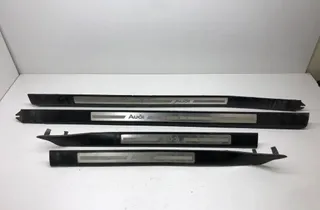 AUDI A8 D3/4E (2002-2010) Exterior Trim Kit 4E0853985B 33824574