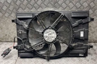AUDI A3 8V (2012-2020) Motorový chladiaci ventilátor Radiátor 5Q0121203CN 33897794