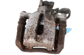 KIA Venga 1 generation (2010-2016) Zadný pravý brzdový strmeň 584001P300 34065392