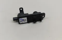 TESLA Model 3 1 generation (2017-2024) Kamera na ľavej strane 1092978-00-C 22296382