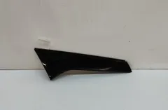 AUDI Pravé zadné dvere vertikálne lemy 8B9854872 31879793