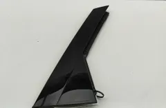 AUDI Q5 FY (2016-2024) Pravé zadné dvere vertikálne lemy 80A839904 31962447