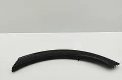 KIA Sportage 5 generation (2021-2024) Ľavé zadné blatníkové lemovanie 87743-R2100 33106434