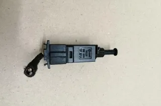 VOLKSWAGEN Golf 4 generation (1997-2006) Senzor spojkového pedálu 927189D 17117912