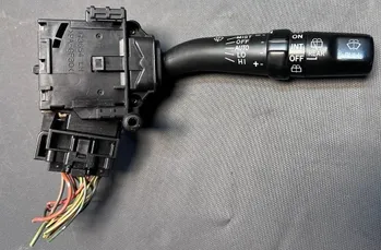 TOYOTA Avensis 2 generation (2002-2009) Ovládanie stieračov 8465205170,173654,173821,L99 33579247