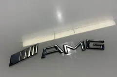 MERCEDES-BENZ E-Class W211/S211 (2002-2009) Odznak výrobcu auta 33405097