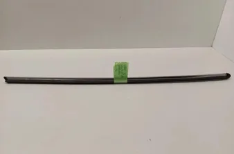 VOLKSWAGEN Golf 2 generation (1983-1992) Rear Right Fender Molding 34326451