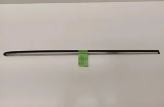 VOLKSWAGEN Golf 2 generation (1983-1992) Rear Right Fender Molding 34322877