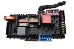 MERCEDES-BENZ E-Class W213/S213/C238/A238 (2016-2024) Poistková skrinka 58HL16F06,A2139068801,163435961 34144493