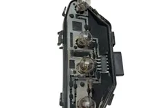 VOLKSWAGEN Transporter T5 (2003-2015) Kontakty zadných svetiel 7H0945257A 34143971