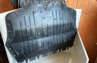 VOLKSWAGEN Golf Plus 1 generation (2004-2009) Kryt motora 1K0825237AG 33209597