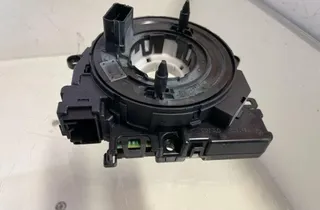 AUDI Q2 1 generation (2016-2024) Volantový posuvný kruh Squib 33210095