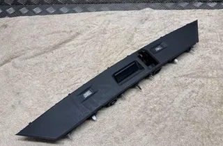 BMW X7 G07 (2018-2024) Trim Number Plate Light 7458169 33512077