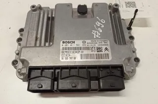 CITROËN C5 2 generation (2008-2017) Engine Control Unit ECU 0281011561 28679596