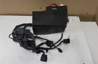 VOLVO V40 2 generation (2012-2020) Fuse box AV6T14A067AC 28765551