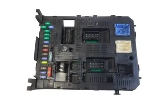 PEUGEOT 3008 1 generation (2010-2016) Poistková skrinka 281197595 31614287