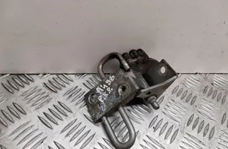 AUDI A4 B7/8E (2004-2008) Front left Door Hinge 8E0831411 30529009