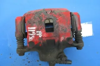 HYUNDAI Tiburon RD (1 generation) (1996-2001) Pravý predný strmeň brzdy 21409138