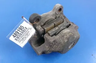 VOLKSWAGEN Transporter T3 (1979-1992) Pravý predný strmeň brzdy 30388141