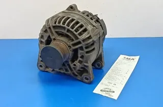 RENAULT Megane 2 generation (2002-2012) Alternátor 8200251006 33510355