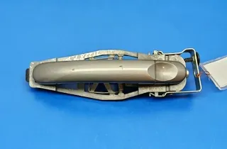 VOLKSWAGEN Touran 1 generation (2003-2015) Наружная ручка передней правой двери 33720253