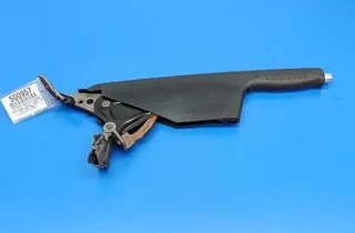 VOLKSWAGEN Passat B5 (1996-2005) Ručná brzdová páka 34485397