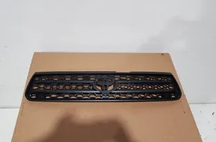 TOYOTA RAV4 2 generation (XA20) (2000-2006) Mriežky 5311142070 34161215