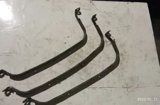 VOLKSWAGEN Transporter T5 (2003-2015) Držiak nádrže na palivo 13982029