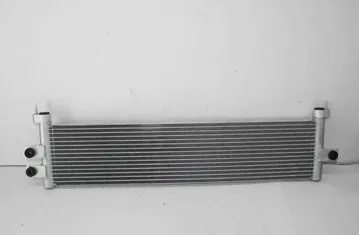 BMW M3 F80 (2013-2020) Oil Cooler 17212284540,2284540 33546386