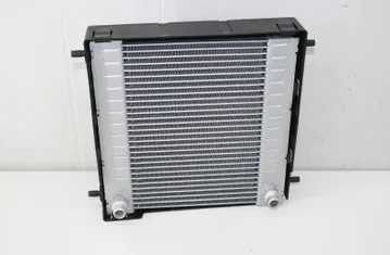 BMW 5 Series G30/G31 (2016-2023) Охлаждающий радиатор 17118620207,8620207 33577326