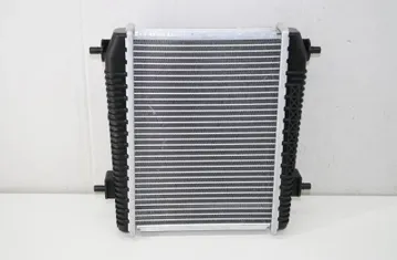 BMW M3 G80 (2020-2023) Охлаждающий радиатор 17118095285,8095285 34201566